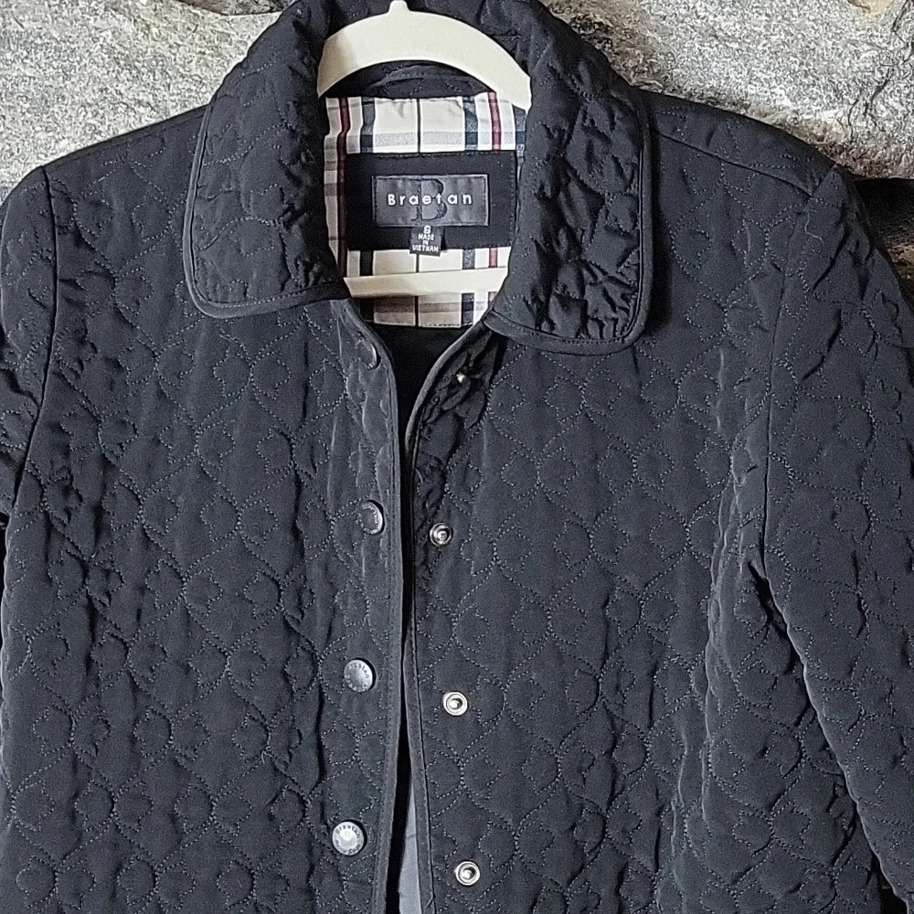 Women's Black Quilted Jacket Size Small - Picture 4 of 11